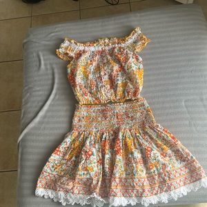 Poupette St Barth set brand new